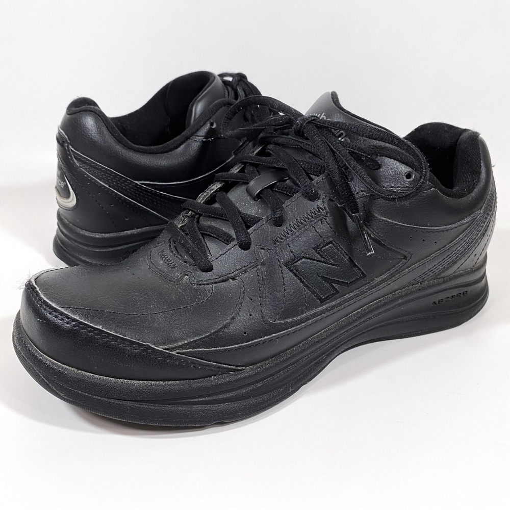 New Balance 577 Womens Shoes Size 9.5 Black Lace Up Walking Comfort - Picture 1 of 8